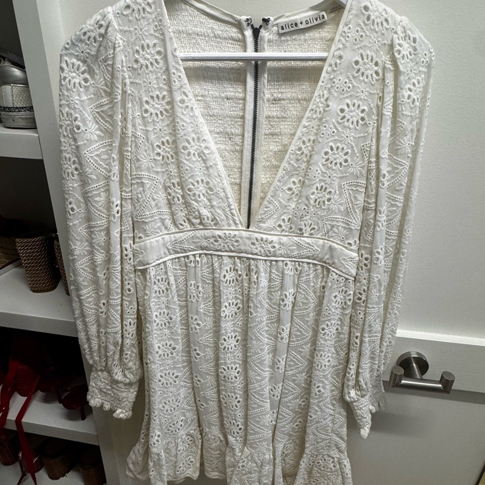 Alice + Olivia White Lace Dress